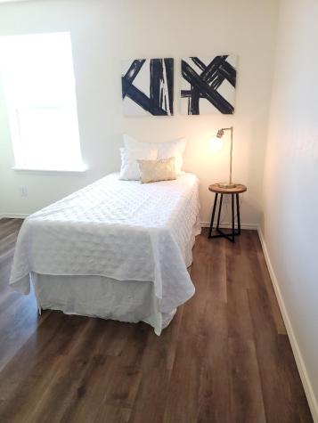 350 Debus Drive Taylor TX 76574