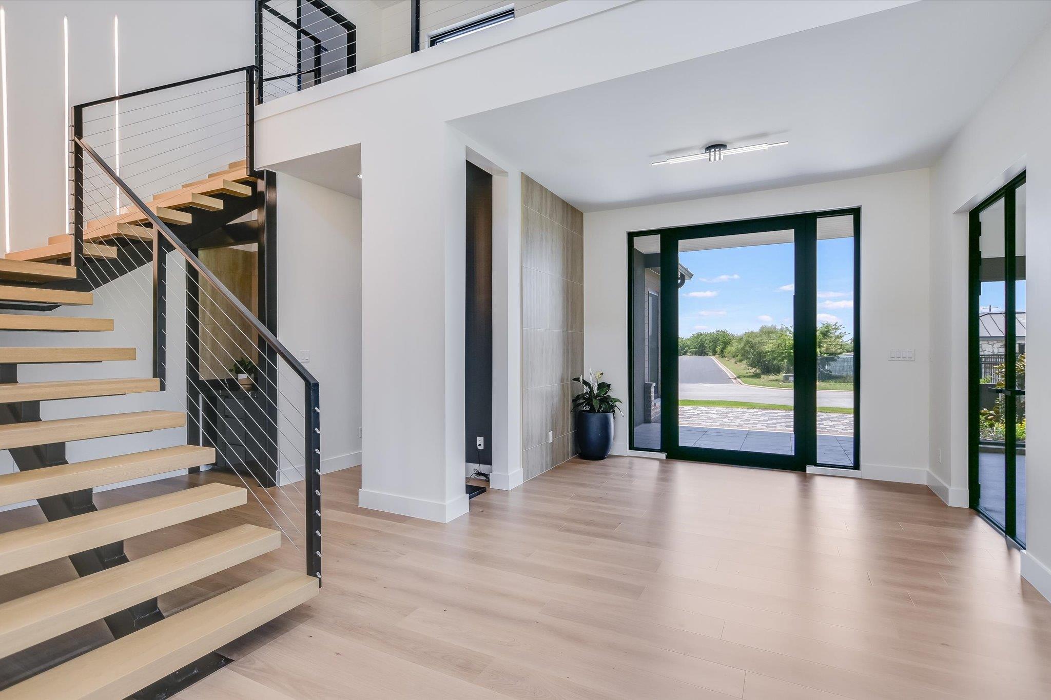 1806 Lauren Drive Spicewood TX 78669