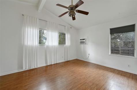 515 Pecan Grove Road Austin TX 78704