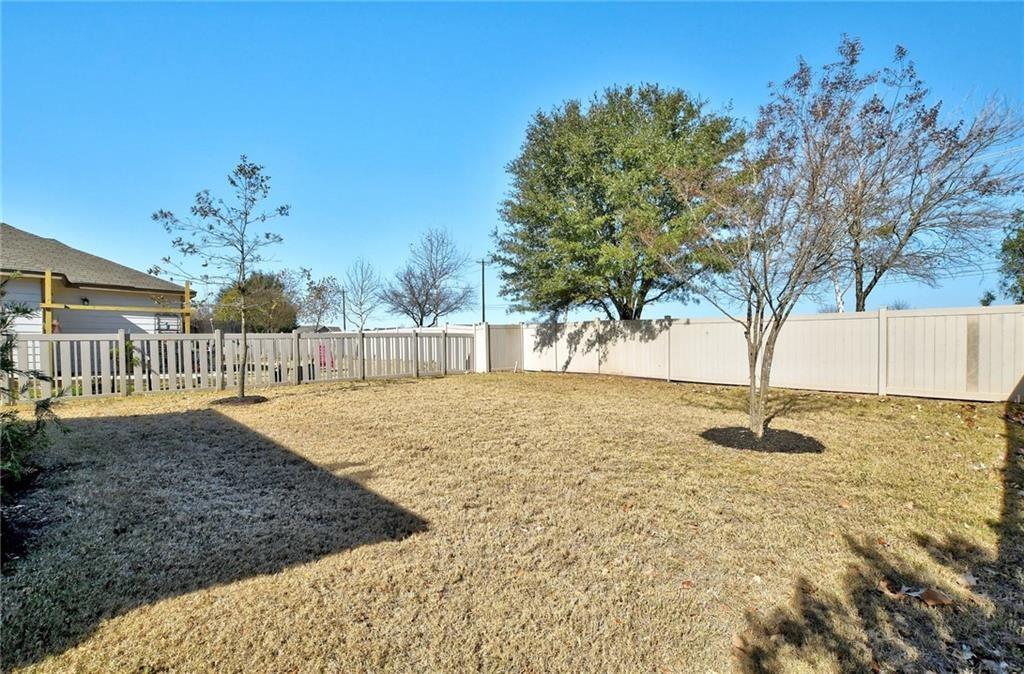 201 Edwin Kyle TX 78640