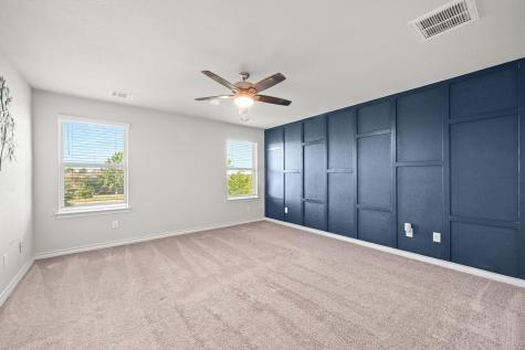294 Thornless Circle Buda TX 78610