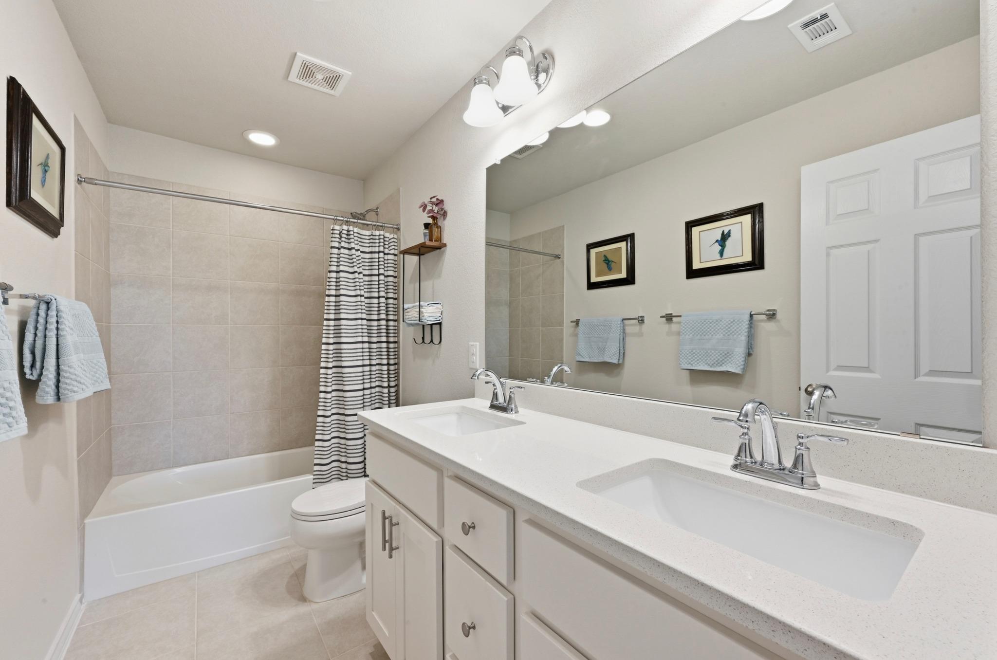 294 Thornless Circle Buda TX 78610