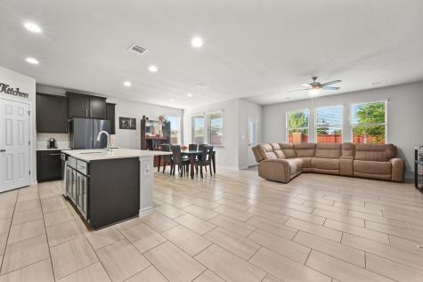 294 Thornless Circle Buda TX 78610