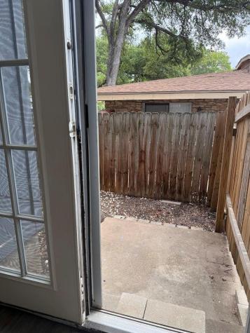 2005 Glen Allen Street Austin TX 78704