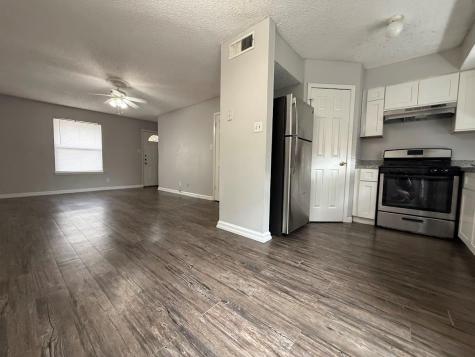 2005 Glen Allen Street Austin TX 78704