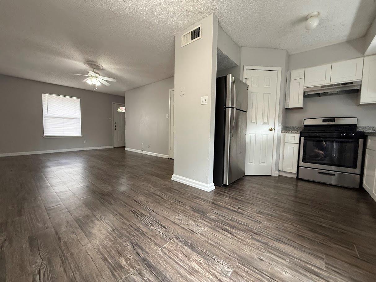 2005 Glen Allen Street Austin TX 78704