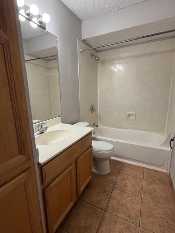 2005 Glen Allen Street Austin TX 78704
