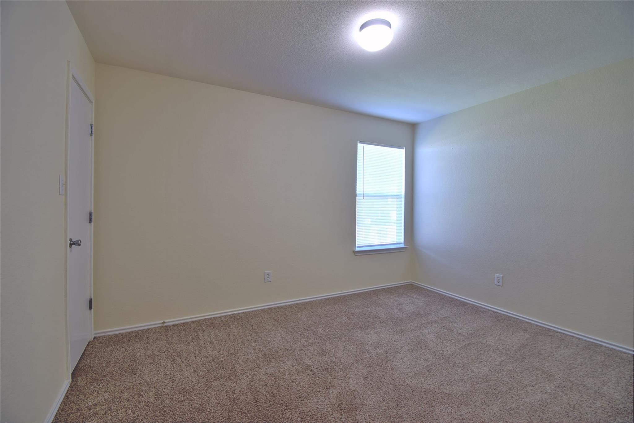 106 Phillips Street Hutto TX 78634