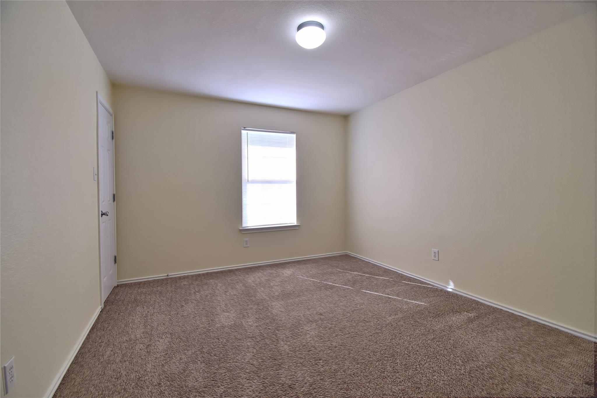 106 Phillips Street Hutto TX 78634
