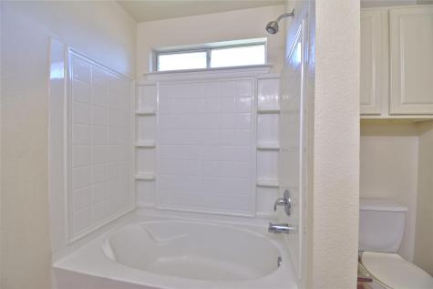 106 Phillips Street Hutto TX 78634
