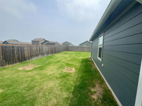 510 Sunray Drive Lockhart TX 78644