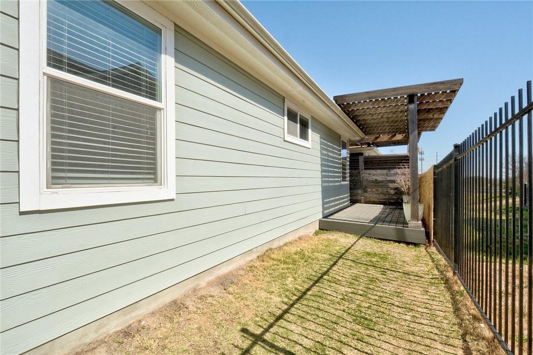 2107 Capulet Street Austin TX 78741