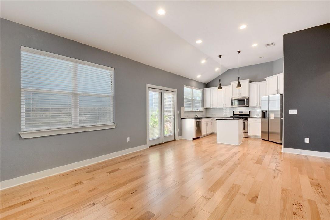 2107 Capulet Street Austin TX 78741