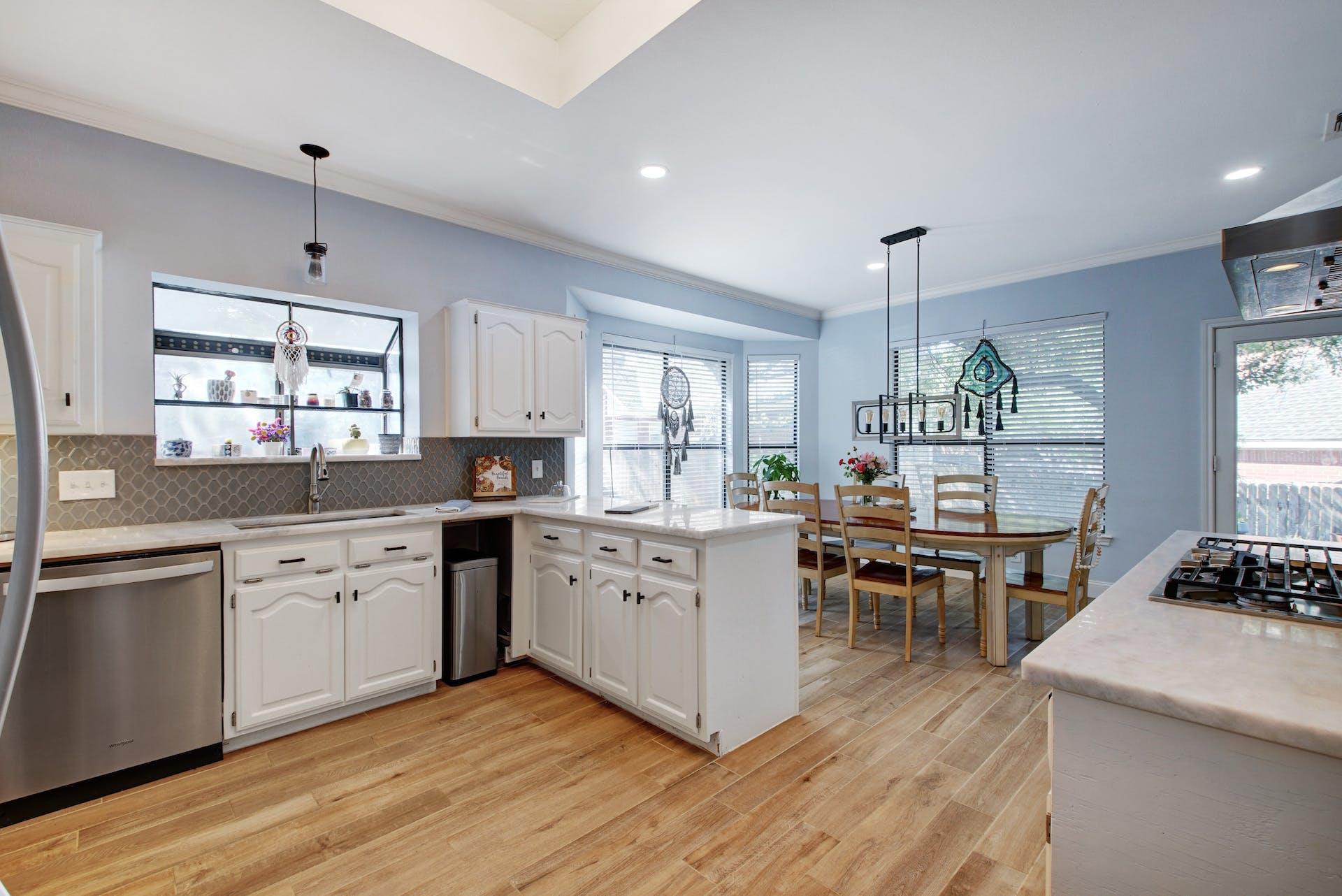 7103 Anaqua Drive Austin TX 78750