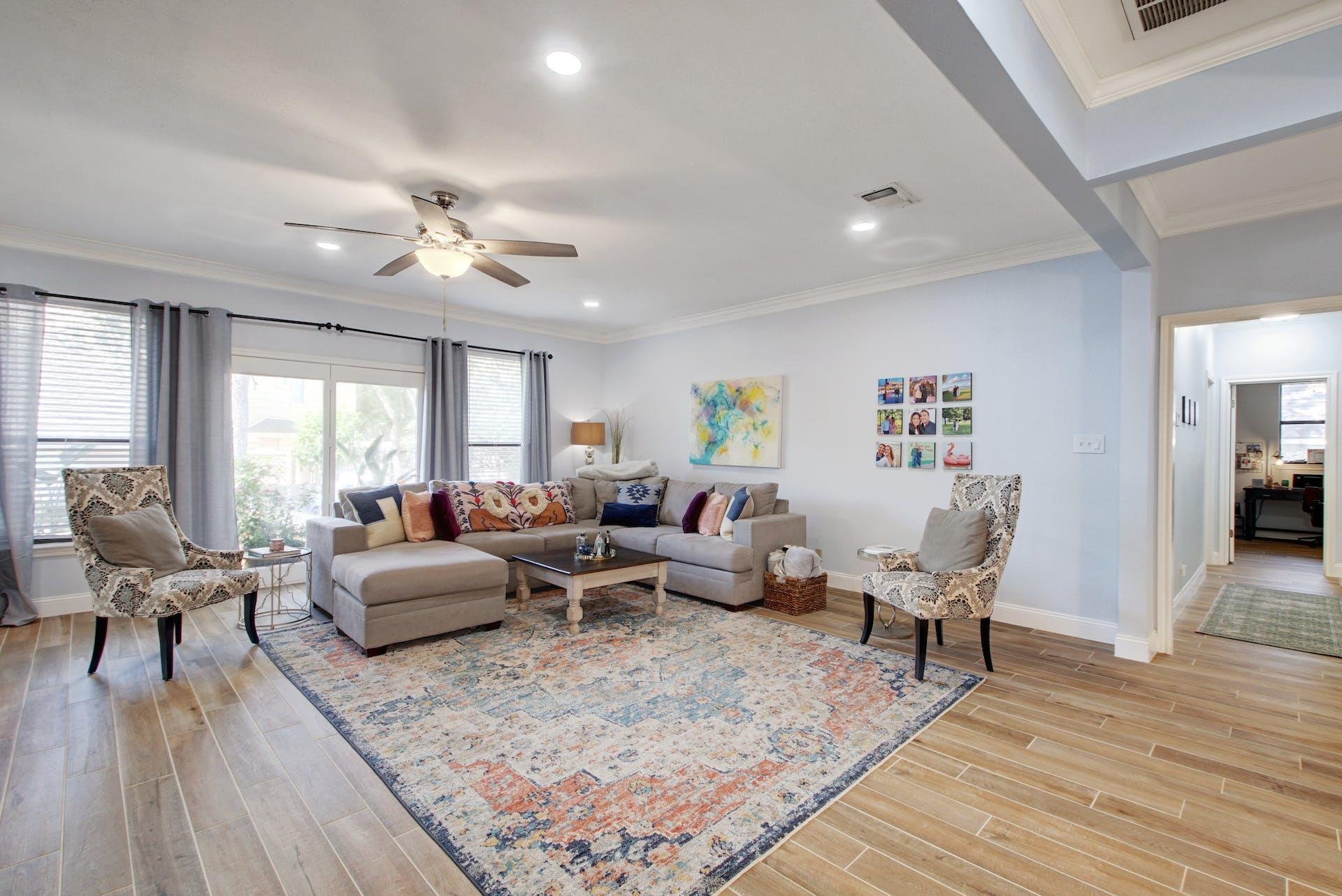 7103 Anaqua Drive Austin TX 78750