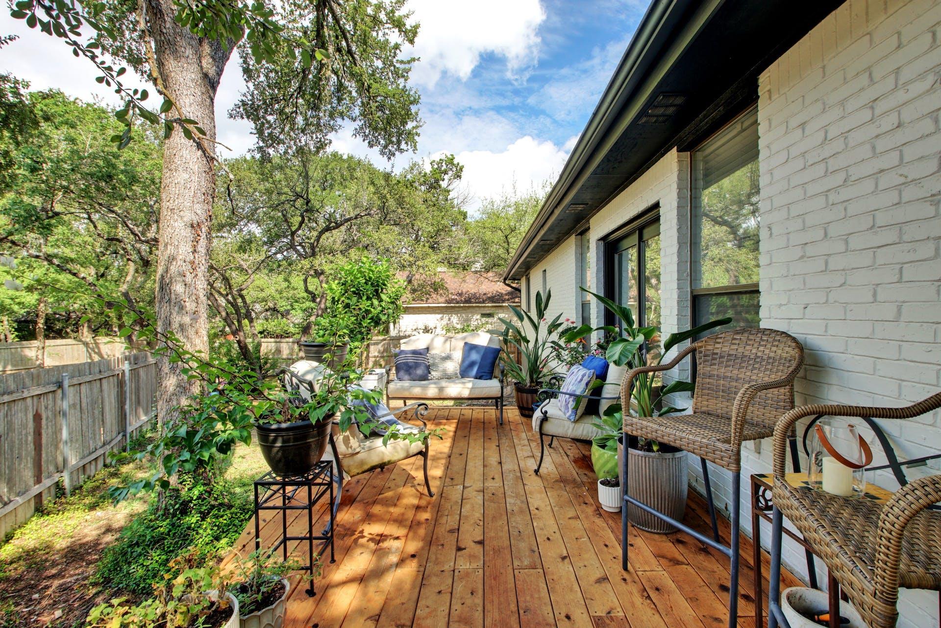 7103 Anaqua Drive Austin TX 78750