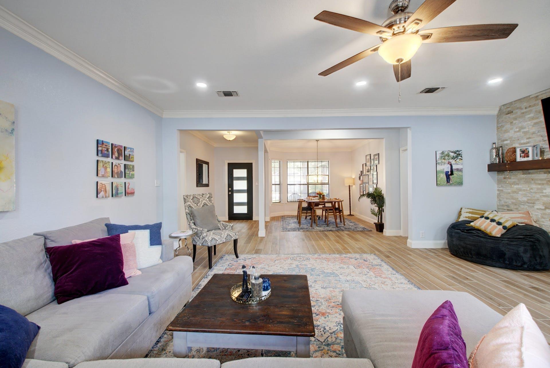 7103 Anaqua Drive Austin TX 78750