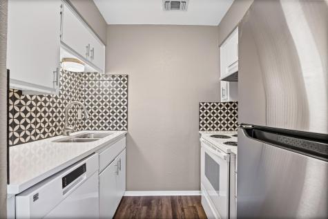 5215 Saint Georges Green Austin TX 78745