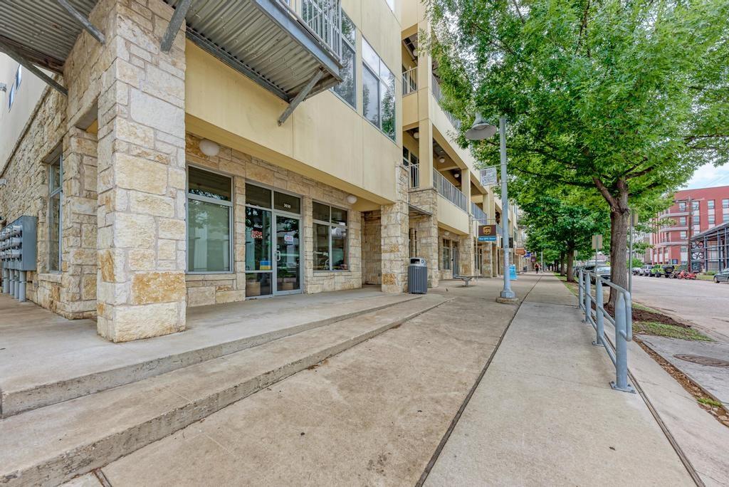 2401 E 6th Street Austin TX 78702