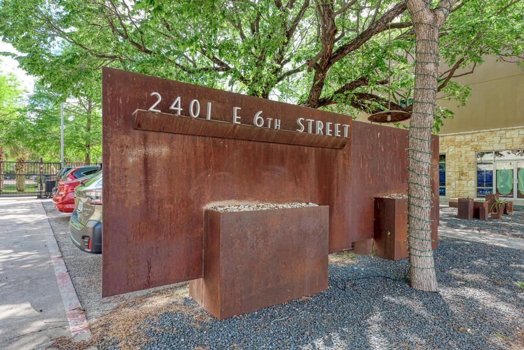 2401 E 6th Street Austin TX 78702