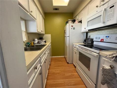 2706 Salado Street Austin TX 78705