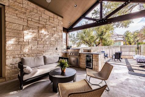 252 Double L Drive Dripping Springs TX 78620