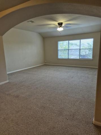 808 Busleigh Castle Way Pflugerville TX 78660