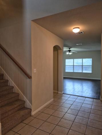 808 Busleigh Castle Way Pflugerville TX 78660
