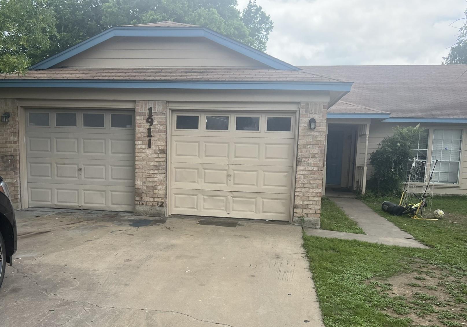1911 Gracy Farms Lane Austin TX 78758
