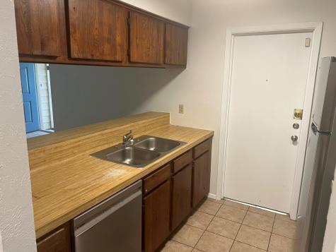 1911 Gracy Farms Lane Austin TX 78758
