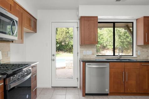 6100 Danwood Drive Austin TX 78759