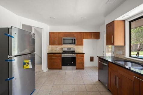 6100 Danwood Drive Austin TX 78759