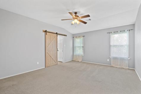 2704 Greenlee Drive Leander TX 78641