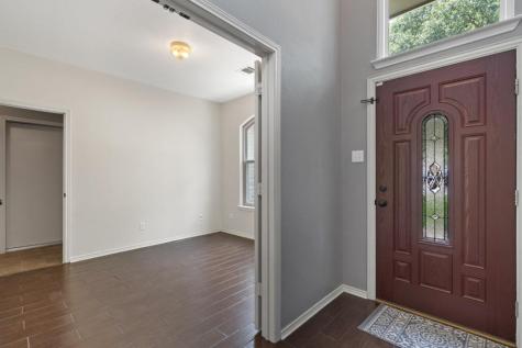 2704 Greenlee Drive Leander TX 78641
