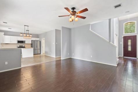2704 Greenlee Drive Leander TX 78641