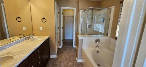 107 Helen Cove Hutto TX 78634