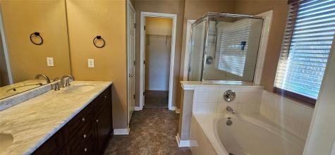 107 Helen Cove Hutto TX 78634