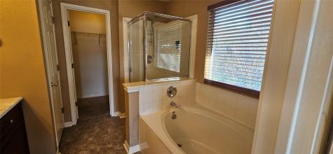 107 Helen Cove Hutto TX 78634