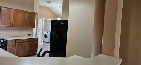 107 Helen Cove Hutto TX 78634
