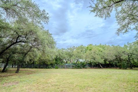 2320 Kellie Brooke Road Spicewood TX 78669
