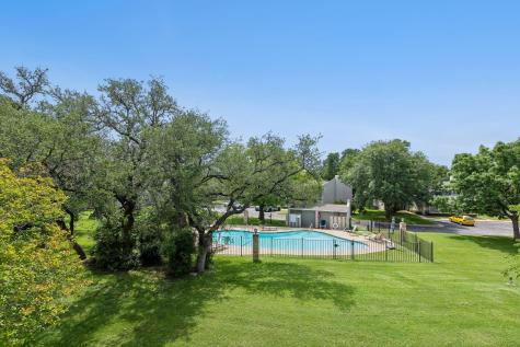100 Lido Circle Lakeway TX 78734