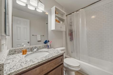 513 Texas Avenue Round Rock TX 78664
