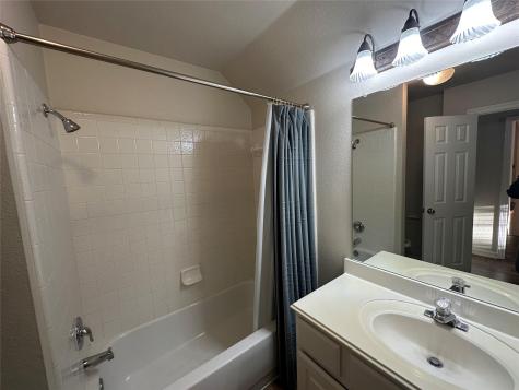 2745 Lake Forest Drive Round Rock TX 78665