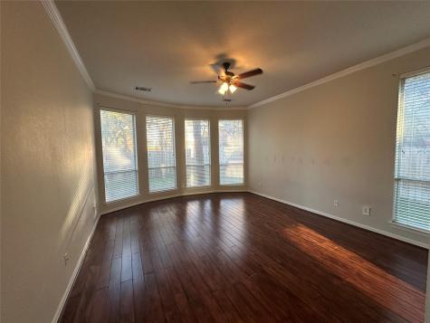 2745 Lake Forest Drive Round Rock TX 78665