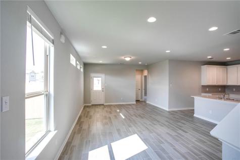 216 Batjac Alley Jarrell TX 76537