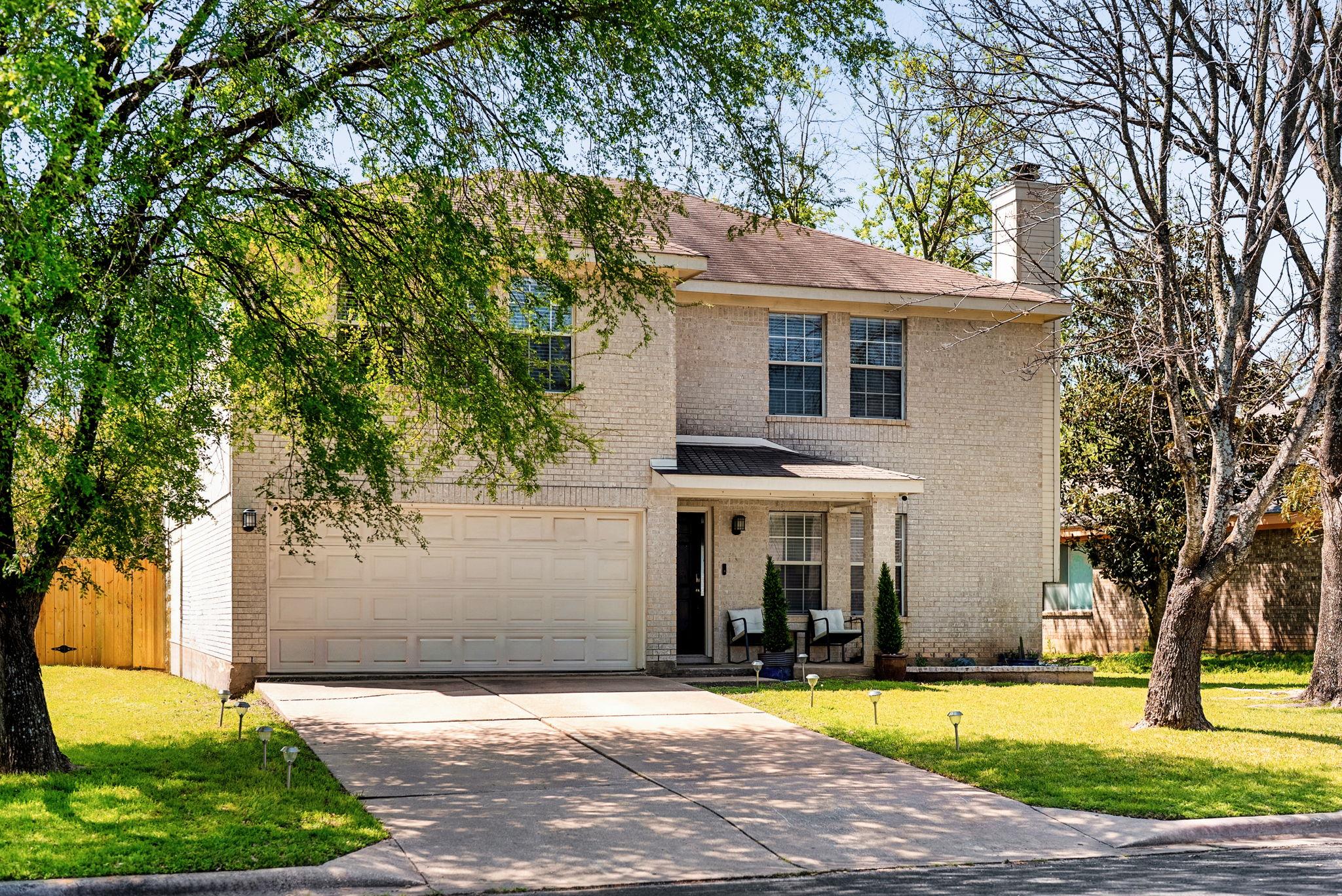 7906 Briarton Drive Austin TX 78747