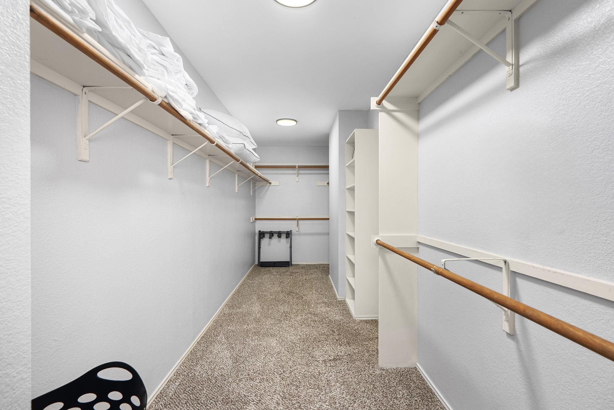 7906 Briarton Drive Austin TX 78747