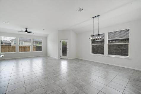 117 Falkland Street Hutto TX 78634