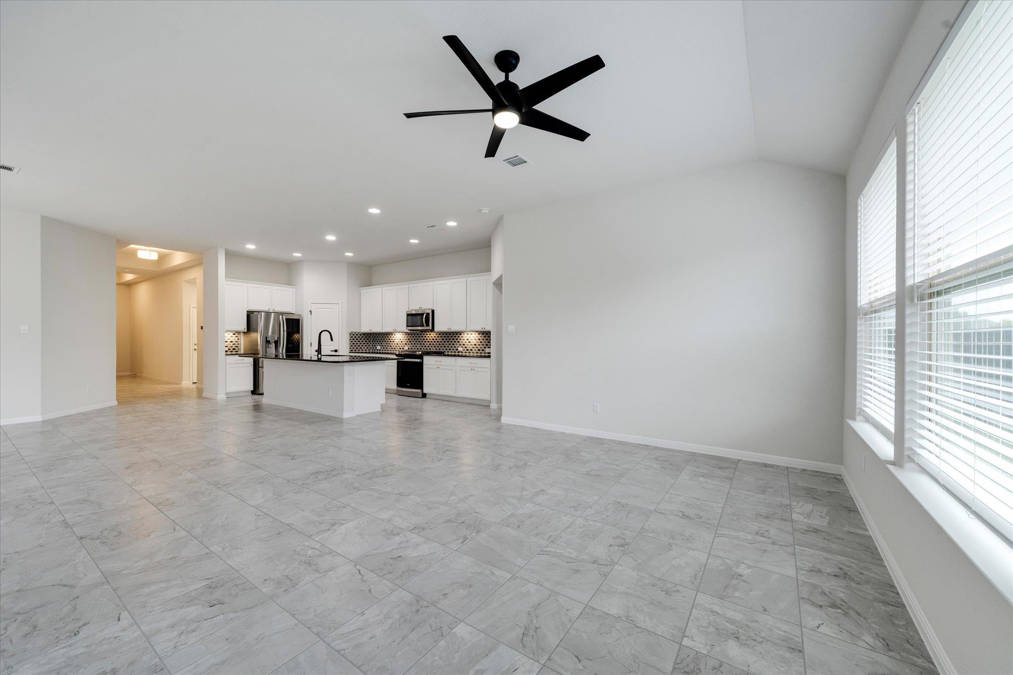 117 Falkland Street Hutto TX 78634