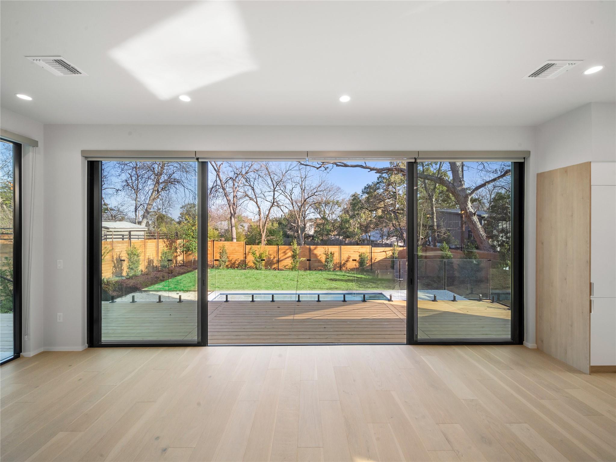 2107 Brackenridge Street Austin TX 78704